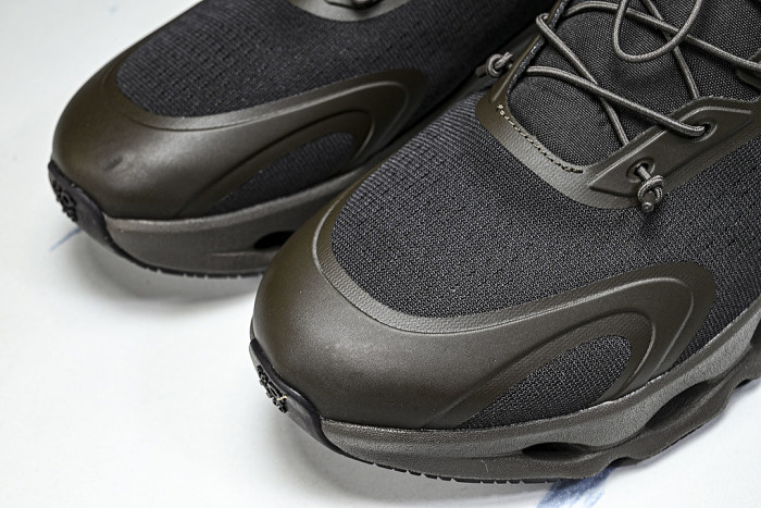 ON RUNNING LEISURE SPORTS SHOES BLACK/DARK BROWN