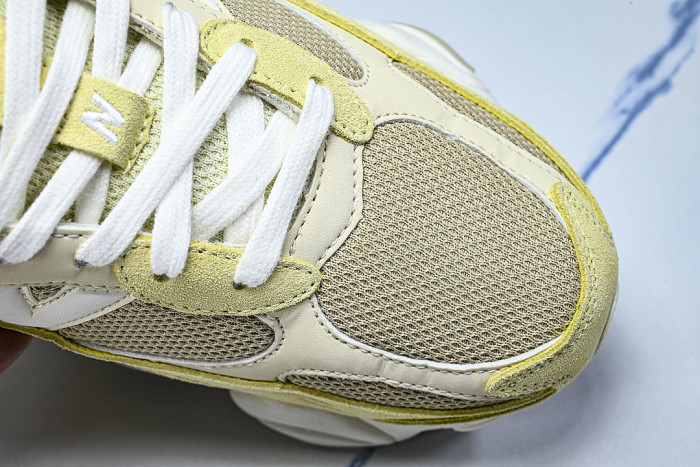 U90606U0 RETRO CASUAL SPORTS JOGGING SHOES YELLOW/WHITE/YELLOW