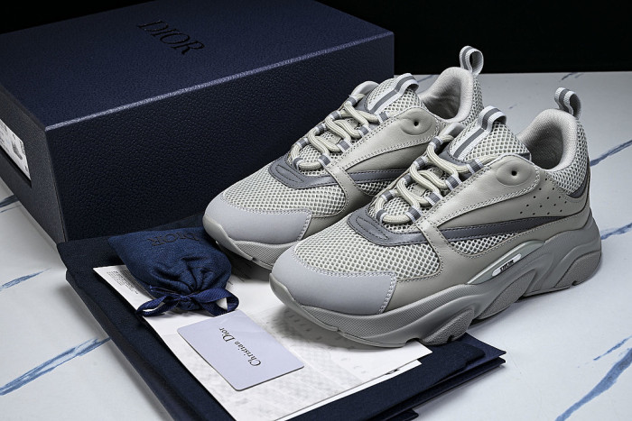 2026 THE NEW MEN'S SHOES ARE FASHIONABLE AND TRENDY LACE UP SPORTS SHOES DARK GRAY/GREY