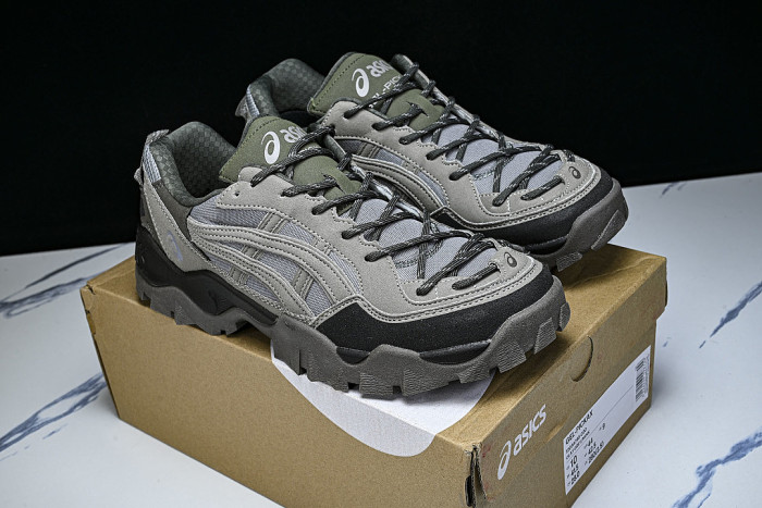 1203A746-020 GEL-TRUCK OUTDOOR SPORTS HIKING SHOES GREY/GREEN/BLACK