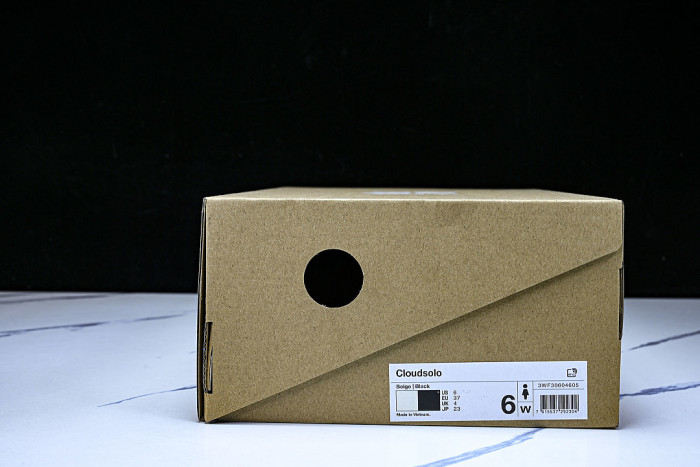 ON RUNNING LEISURE SPORTS SHOES BLACK/WHITE