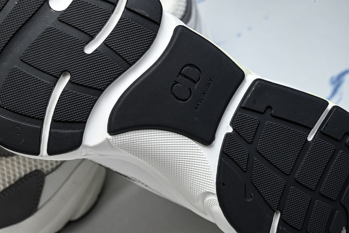 2026 NEW TRENDY LACE UP SPORTS SHOES FOR BOTH MEN AND WOMEN WHITE/OFF WHITE