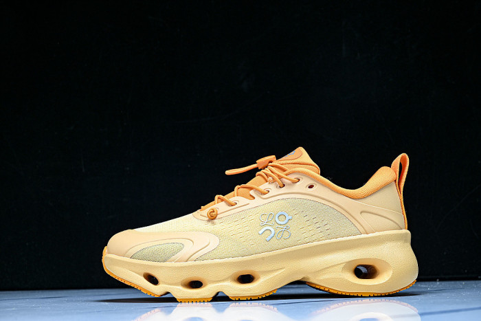 ON RUNNING LEISURE SPORTS SHOES ORANGE/ORANGE/ORANGE