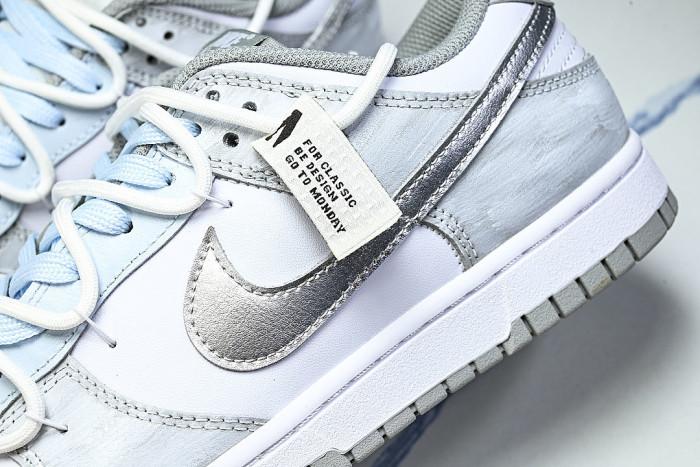 HF5441-105 DUNK LOW CASUAL SNEAKERS WHITE/LIGHT SMOKE GREY/WHITEC