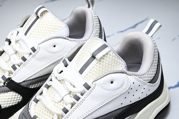2026 NEW TRENDY LACE UP SPORTS SHOES FOR BOTH MEN AND WOMEN WHITE/OFF WHITE/BLACK