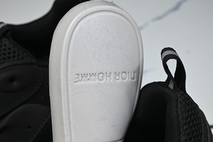 RETRO THICK-SOLED SPORTS JOGGING SHOES BLACK/WHITE/BLACK