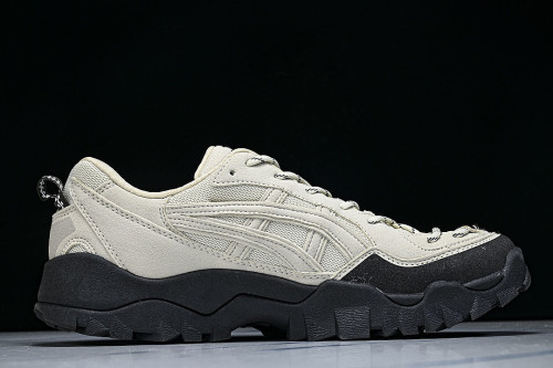 1203A983-020 GEL-TRUCK OUTDOOR SPORTS HIKING SHOES BEIGE/BLACK/BEIGE