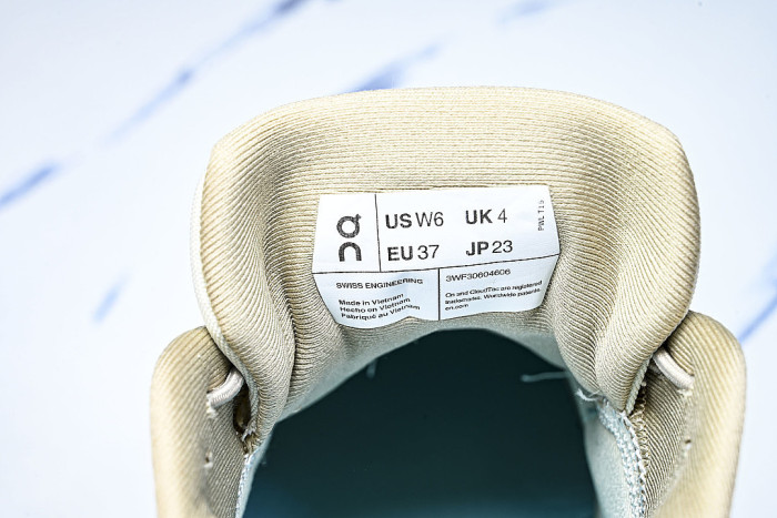 ON RUNNING LEISURE SPORTS SHOES BEIGE/BLUE/BEIGE