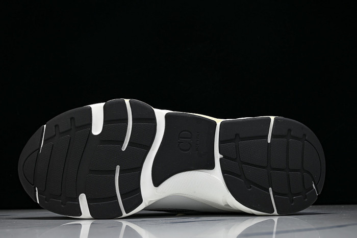 2026 THE NEW MEN'S SHOES ARE FASHIONABLE AND TRENDY LACE UP SPORTS SHOES WHITE/OFF WHITE
