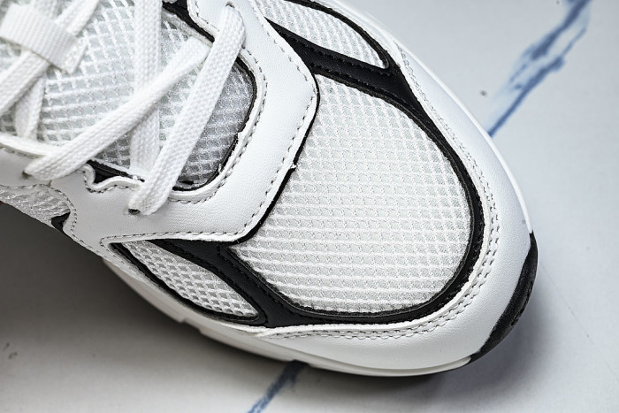 MESH-WOVEN SPORTY CASUAL RUNNING SHOES WHITE/BLACK/WHITE