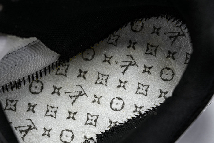 MESH-WOVEN SPORTY CASUAL RUNNING SHOES WHITE/BLACK/WHITE