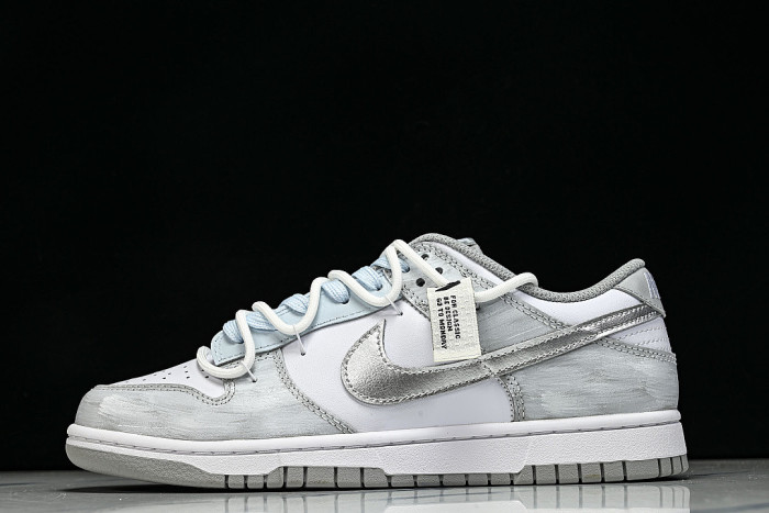 HF5441-105 DUNK LOW CASUAL SNEAKERS WHITE/LIGHT SMOKE GREY/WHITEC