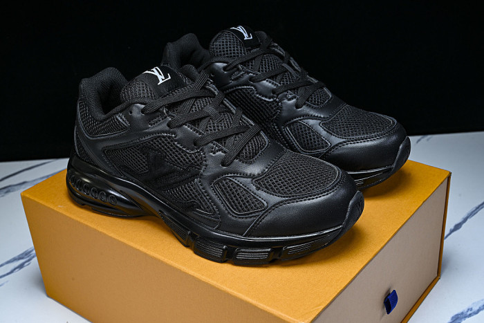 MESH-WOVEN SPORTY CASUAL RUNNING SHOES BLACK/BLACK/BLACK