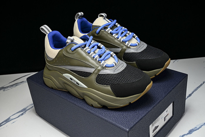 2026 THE NEW MEN'S SHOES ARE FASHIONABLE AND TRENDY LACE UP SPORTS SHOES ARMY GREEN/GREEN