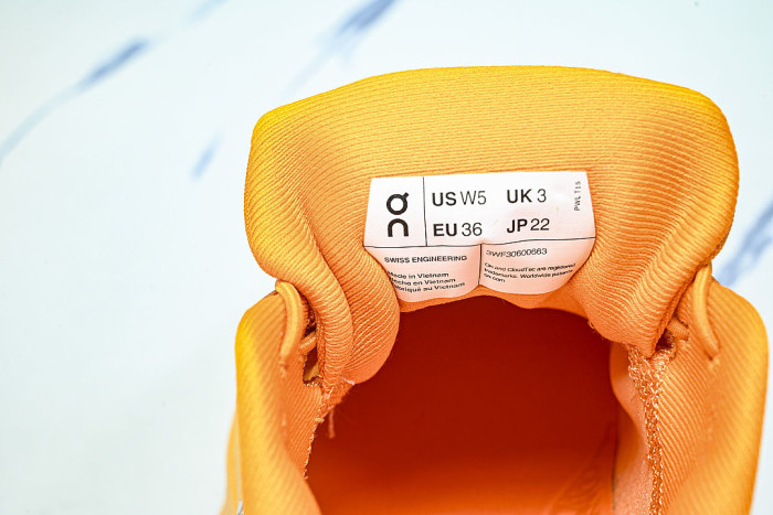 ON RUNNING LEISURE SPORTS SHOES ORANGE/ORANGE/ORANGE