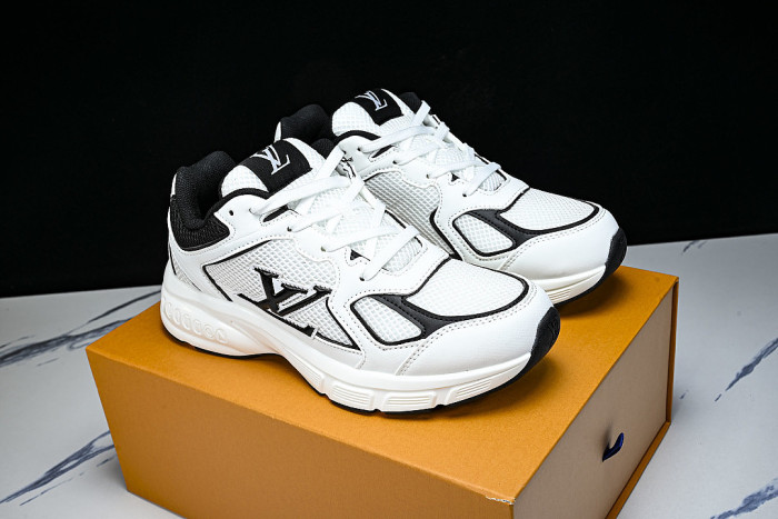 MESH-WOVEN SPORTY CASUAL RUNNING SHOES WHITE/BLACK/WHITE