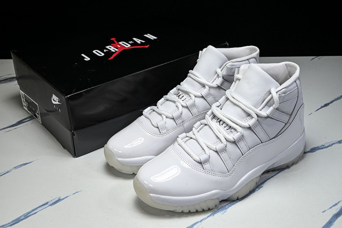 IV7639-100 JORDAN 11 RETRO WHITE/WHITE/WHITE