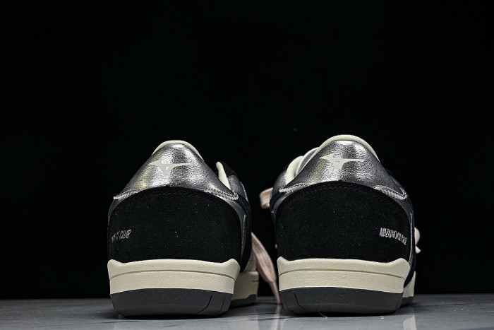 D1GH261013 CT CLUB RETRO LOW-TOP CASUAL SNEAKERS SILVER/BLACK
