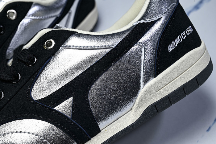 D1GH261013 CT CLUB RETRO LOW-TOP CASUAL SNEAKERS SILVER/BLACK
