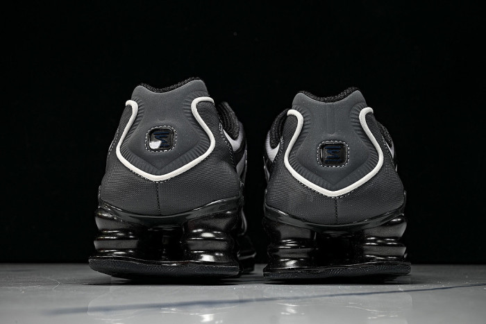 IH1336-002 SHOX TL FADE OFF NOIR/BLACK/WHITE