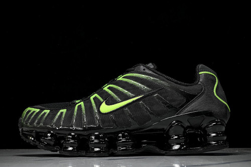AV3595-012 SHOX TL BLACK/BLACK/GREEN STRIKE