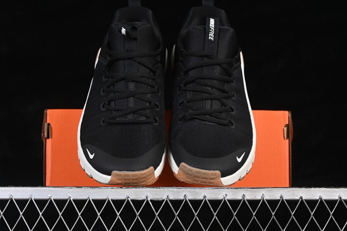 FJ7127-010 FREE METCON 6 BLACK/GUM LIGHT BROWN/COCONUT MILK
