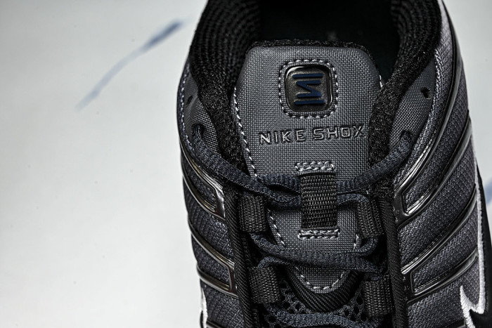 IH1336-002 SHOX TL FADE OFF NOIR/BLACK/WHITE