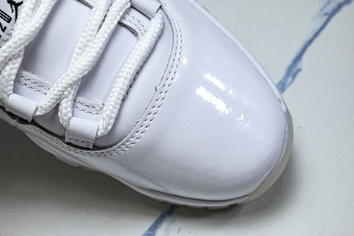 IV7639-100 COMME DES GARÇONS X AIR JORDAN 11 AJ11 WHITE/PURE WHITE