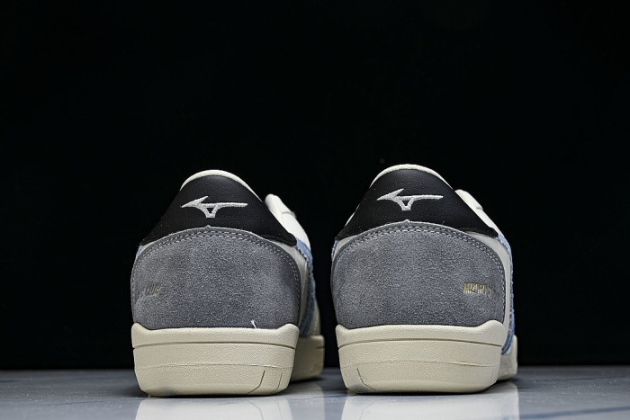 D1GH261002 CT CLUB RETRO LOW-TOP CASUAL SNEAKERS WHITE/BLUE/BLACK