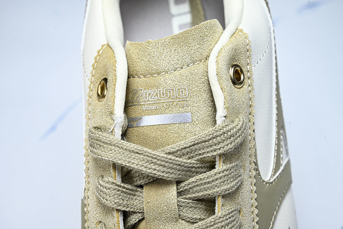 D1GH261012 CT CLUB RETRO LOW-TOP CASUAL SNEAKERS WHITE/YELLOW