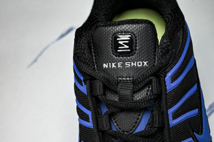 IH1338-002 SHOX TL BLACK/METALLIC SILVER/LIGHT LEMON TWIST/COURT BLUE