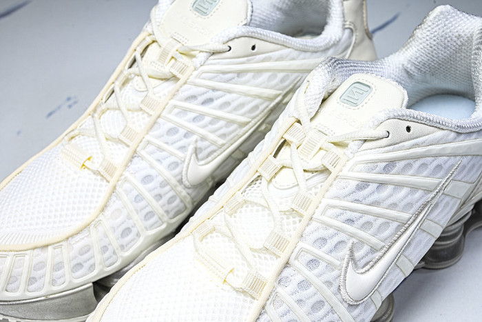 AR3566- 103 SHOX TL SAIL/SAIL/SAIL