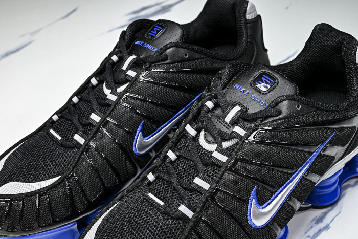 CN0151-004 SHOX TL BLACK/RACER BLUE/METALLIC SILVER