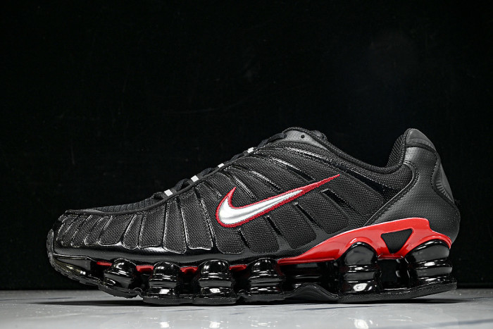 CN0151-003 SHOX TL BLACK/UNIVERSITY RED/METALLIC SILVER