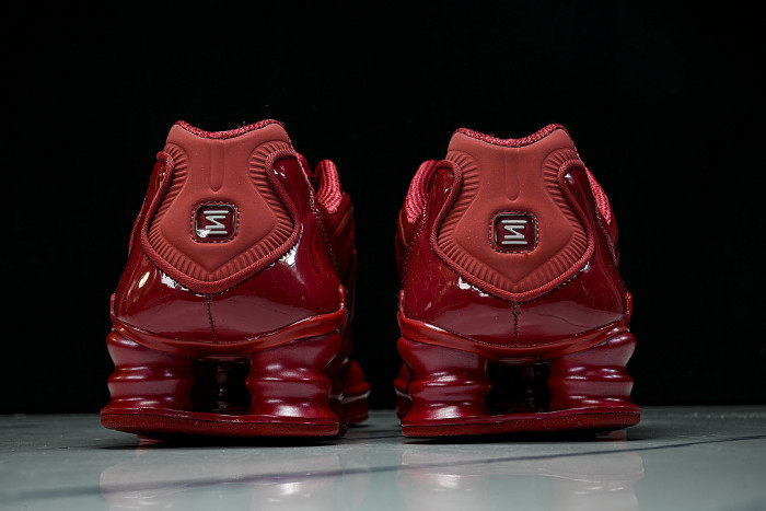 IB1087 -600 SHOX TL GYM RED/GYM RED/WHITE