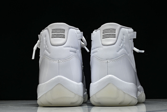 IV7639-100 COMME DES GARÇONS X AIR JORDAN 11 AJ11 WHITE/PURE WHITE