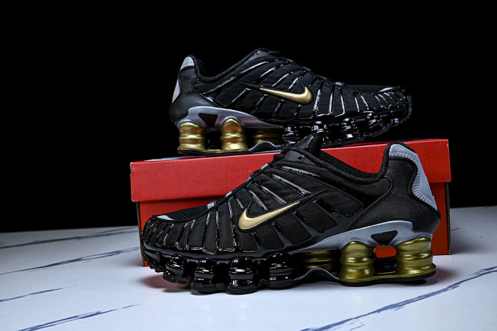 BV1388- 001 SHOX TL BLACK/METALLIC GOLD-METALLIC SILVER