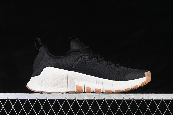 FJ7127-010 FREE METCON 6 BLACK/GUM LIGHT BROWN/COCONUT MILK