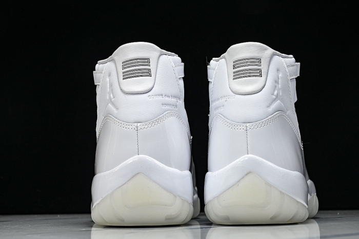 IV7639-100 JORDAN 11 RETRO WHITE/WHITE/WHITE
