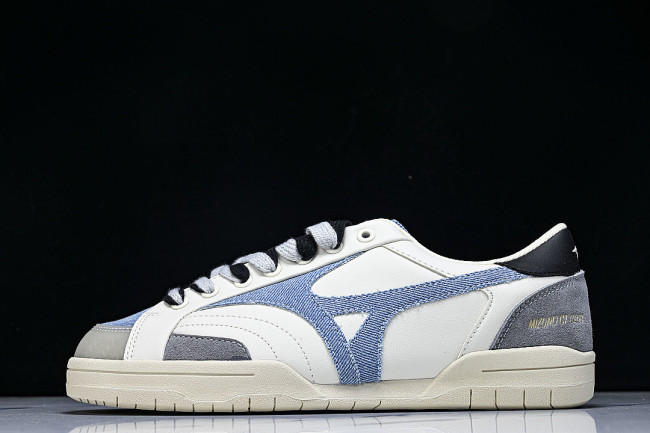 D1GH261002 CT CLUB RETRO LOW-TOP CASUAL SNEAKERS WHITE/BLUE/BLACK