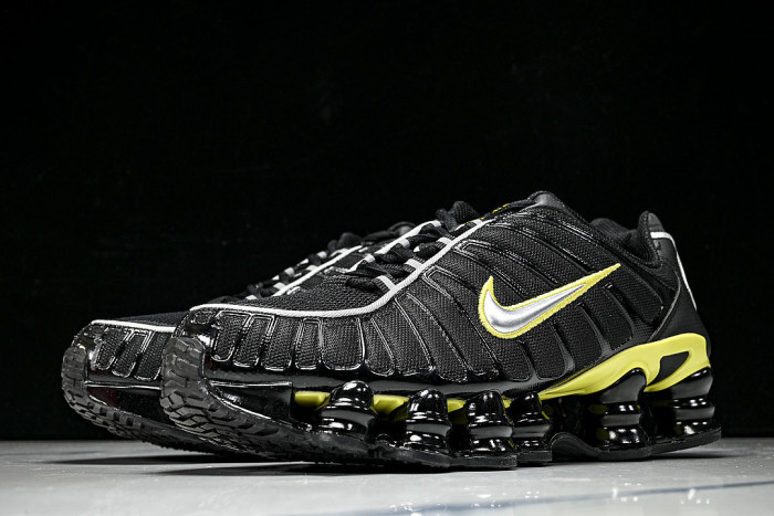 CNO151-002 SHOX TL BLACK/DYNAMIC YELLOW-METALLIC SILVER