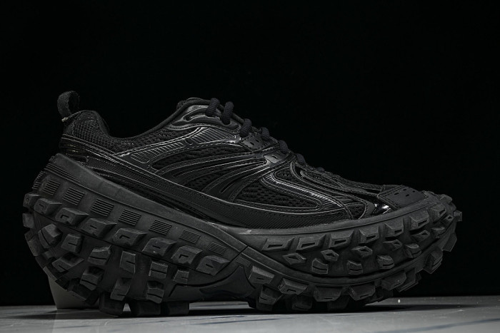 W2RA6-1000 DEFENDER RUBBER PLATFORM SNEAKERS BLACK/BLACK/BLACK