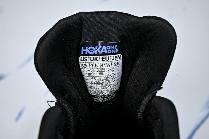 1176572-BWHT ONE ONE CLIFTON 11 KNITTED MESH RUNNING SHOES BLACK/WHITE/BLACK