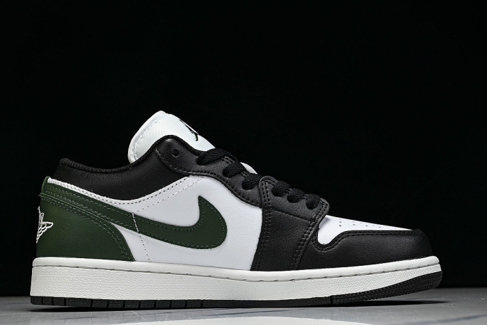 553558-047 AIR JORDAN 1 LOW RETRO-STYLE BASKETBALL SHOES WHITE/BLACK