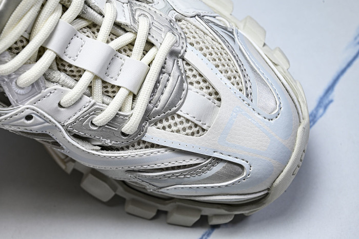 W2GN1-9000 BALENCIAGA TRACK.2 4.0 FOURTH GENERATION TRENDY RUNNING SHOES WHITE/OFF WHITE