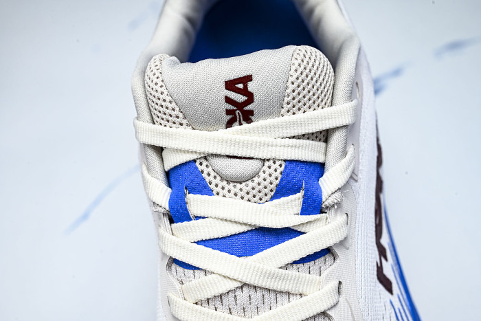 1176572-SCCG ONE ONE CLIFTON 11 KNITTED MESH RUNNING SHOES WHITE/BLUE