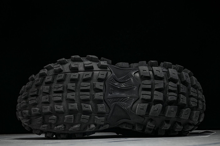 W2RA6-1000 DEFENDER RUBBER PLATFORM SNEAKERS BLACK/BLACK/BLACK