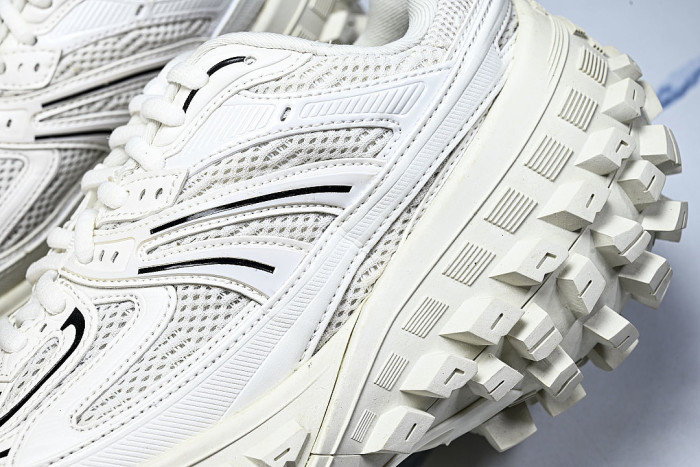W2RAA9110 DEFENDER RUBBER PLATFORM SNEAKERS WHITE/BLACK/WHITE