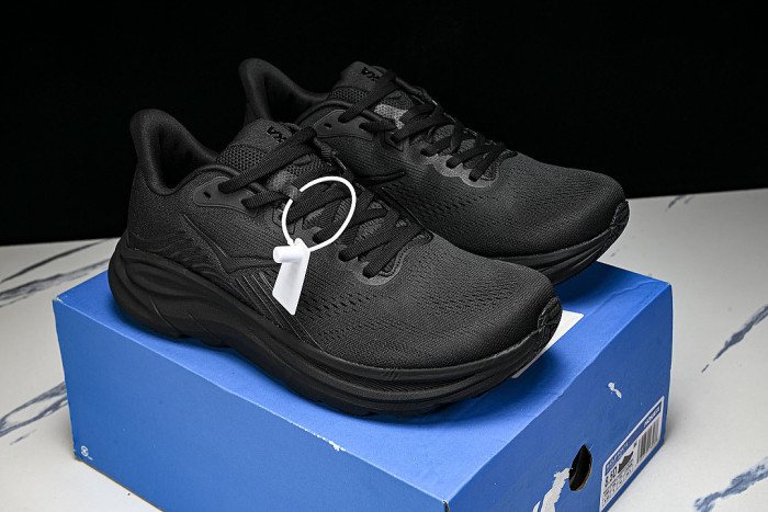 1176572 BBLC ONE CLIFTON 11 LIGHTWEIGHT AND BREATHABLE MESH RUNNING SHOES BLACK/INKINESS