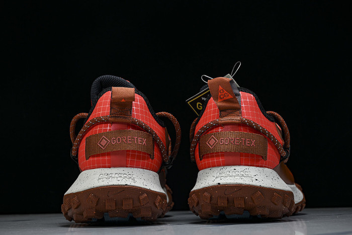 IB7328-200 ACG MOUNTAIN FLY LOW GORE-TEX SE PICANTE RED-COLLEGE GREY-SMOKEY BLUE-BLACK-MONARCH